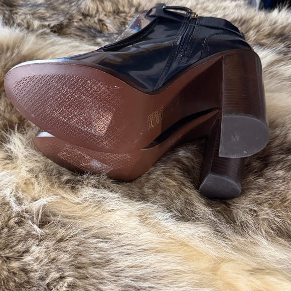 Tory Burch Hyde Ankle Booties - Picture 7 of 11